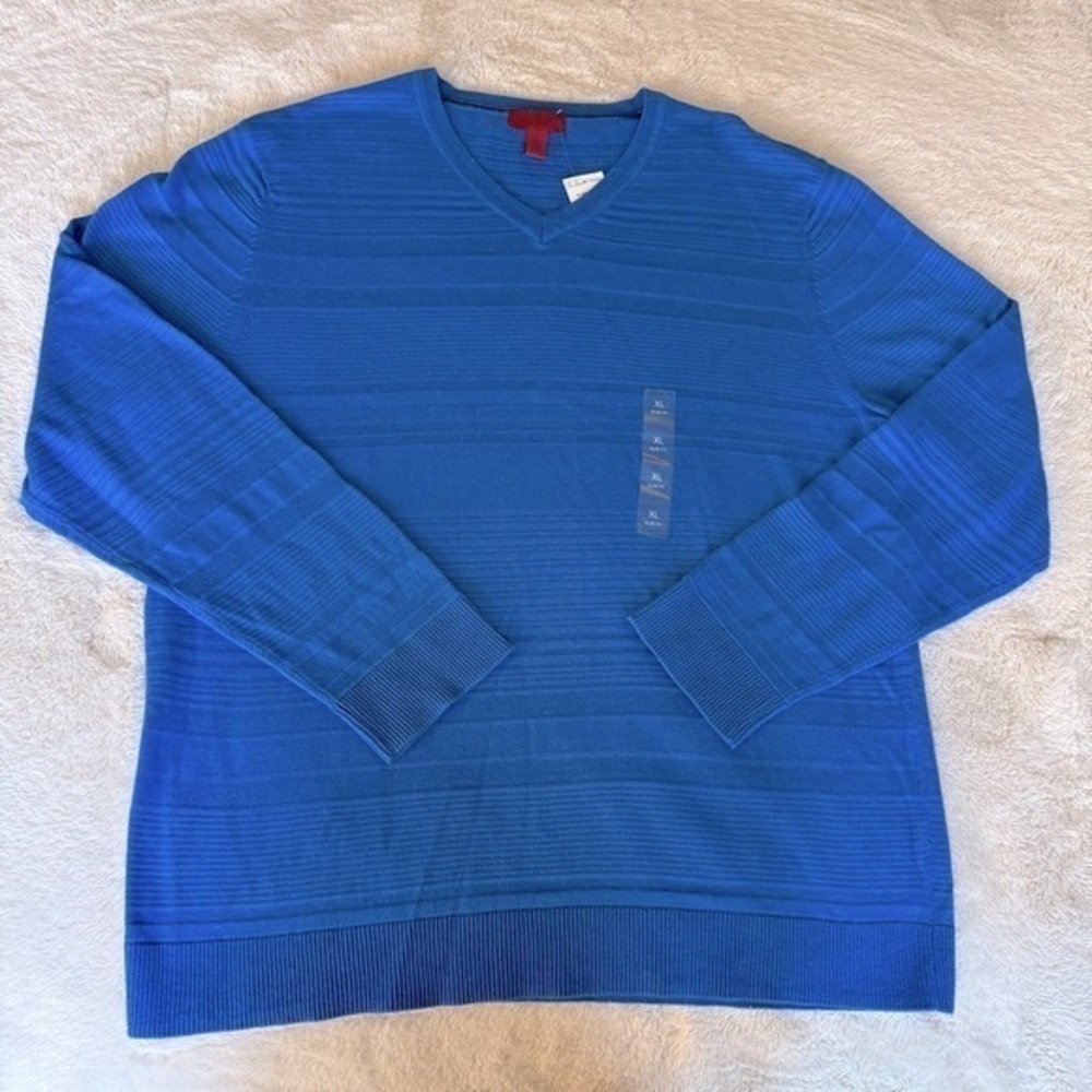 NWT Alfani men’s Blue V-Neck slim fit sweater with ribbed texture size XL
